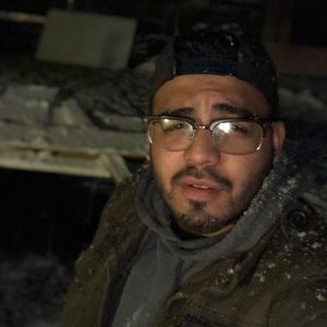 Meet your Posher, Jonathan